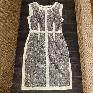 BCBG sexy black and white sleeveless shift dress